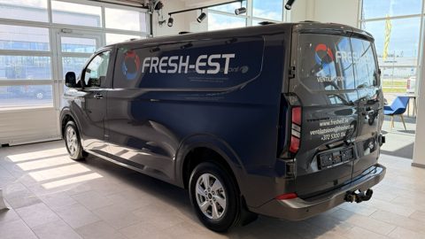 Fresh-Esti kaubik kleebistega