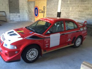 Ralliauto kujundus